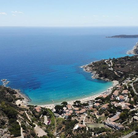 Grotta Azzurra Apartment - Cavoli - Terrazza Vista Mare, Clima E Parcheggio San Piero in Campo  Экстерьер фото